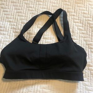 Lululemon size 8 sports bra
